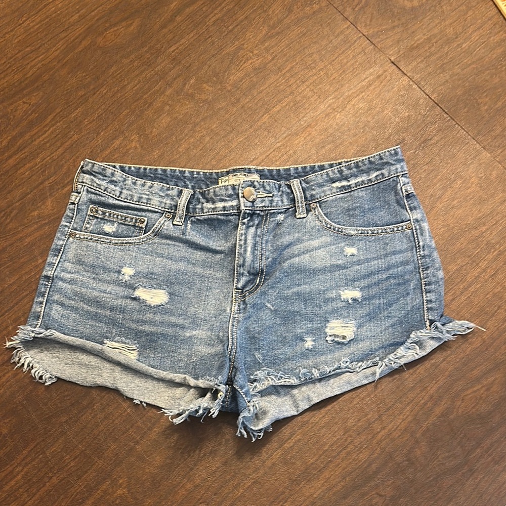Free People Destructed Cut off Jean Shorts